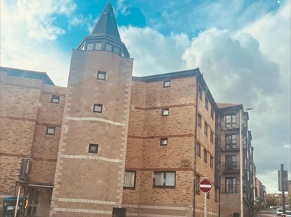 Room in a Shared Flat, Hillbank Halls, DD3