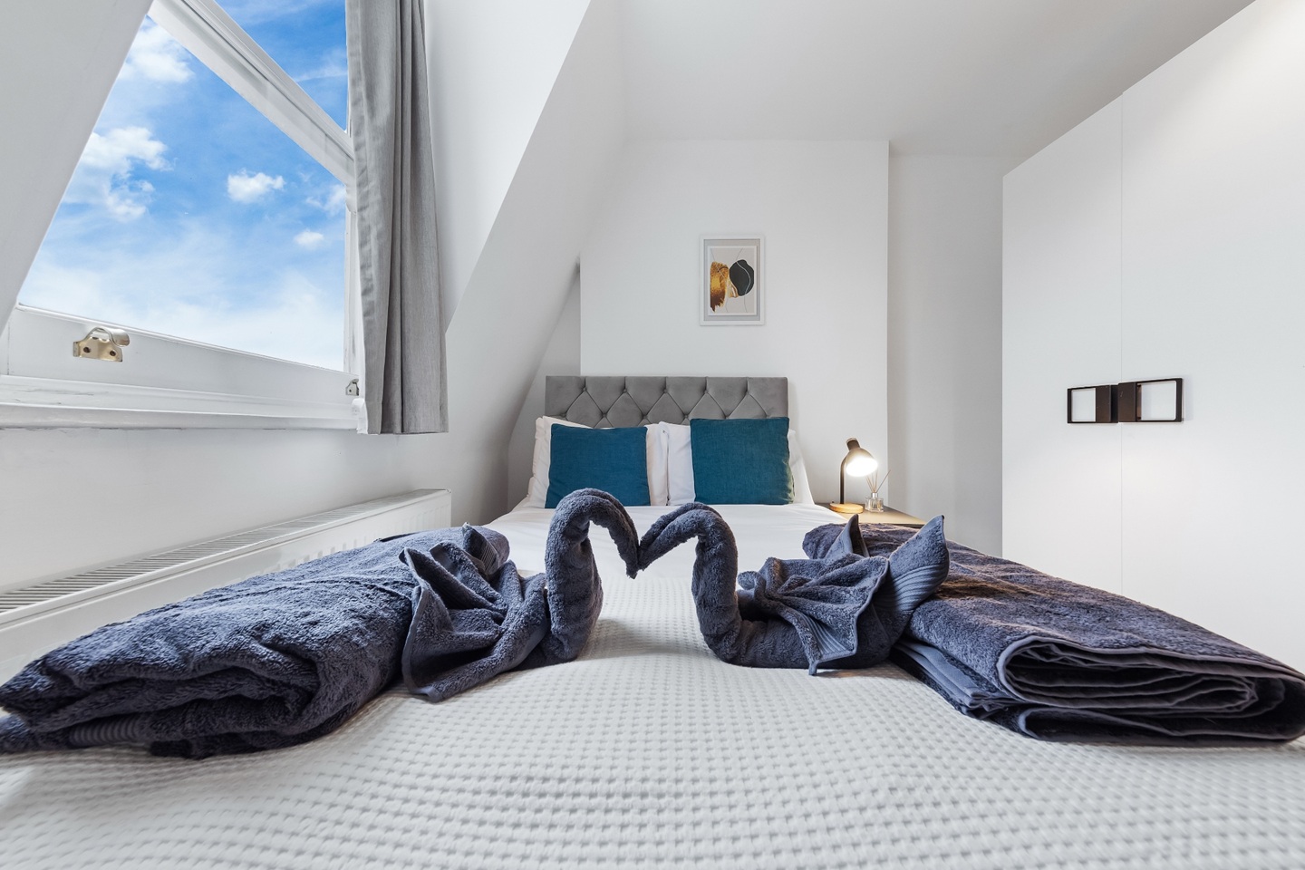 Additional image 7 of 2 Bed Flat, Sinclair Road, W14, N1 7GU