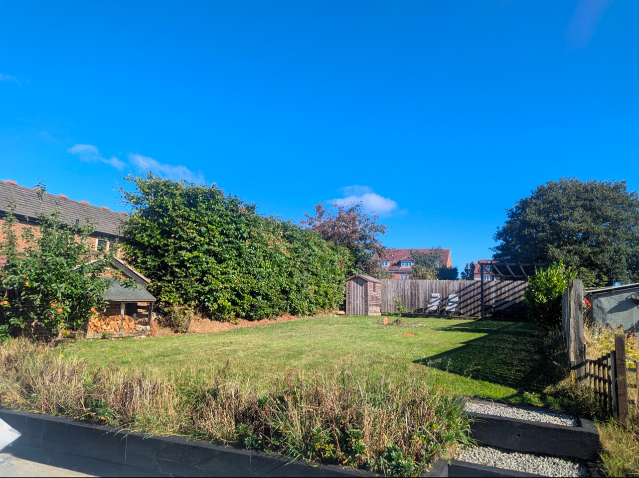 Crigglestone, Wakefield - 2 Bed Terraced House, Cliff Road, WF4 - To ...