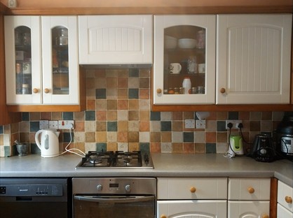 2 Bed Terraced House, Autumn Drive, SM2