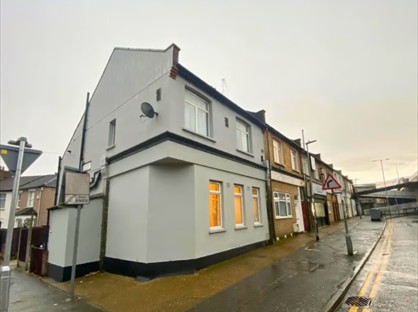 2 Bed Semi-Detached House, Ripple Road, IG11