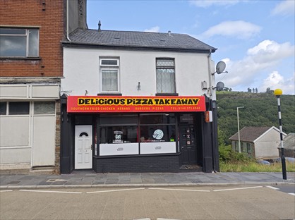 1 Bed Flat, High Street, CF43