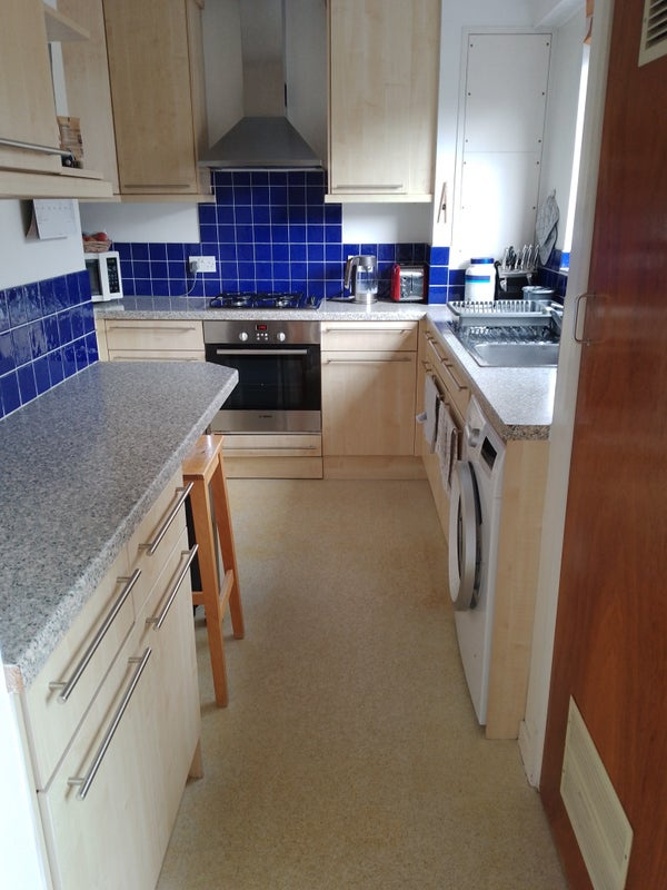 Additional image 6 of Room in a Shared Flat, Ilminster Gardens, SW11, N1 7GU