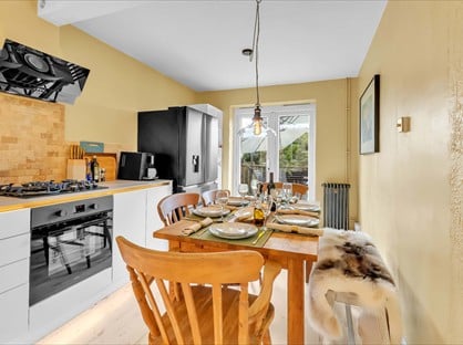 2 Bed Detached House, Saunders Hill, BN1