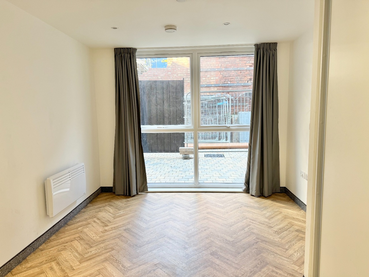 Additional image 2 of Studio Flat, Block A, LE1, N1 7GU