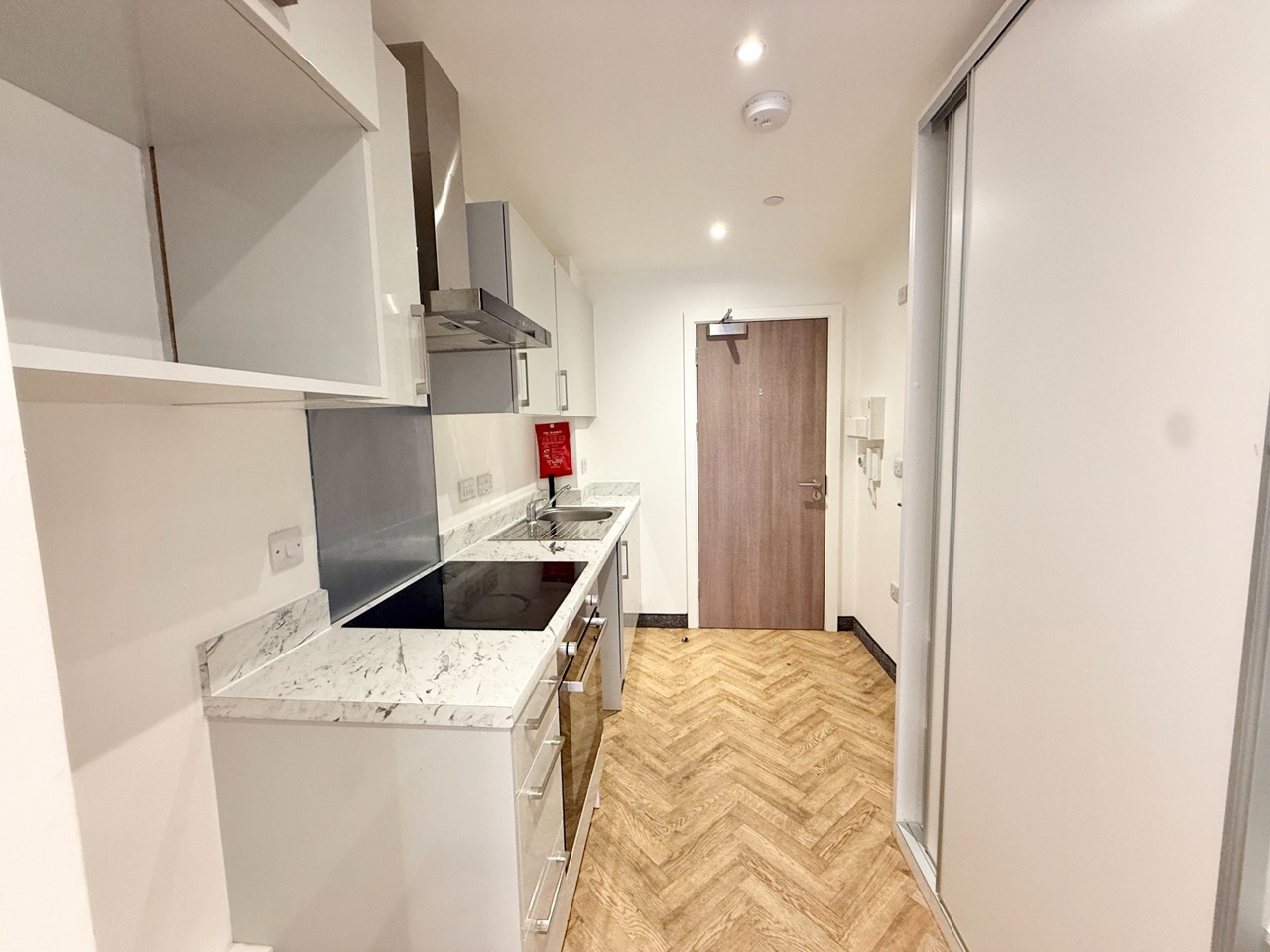 Additional image 4 of Studio Flat, Block A, LE1, N1 7GU