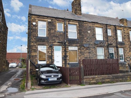 3 Bed Terraced House, Glenmount Terrace, LS27