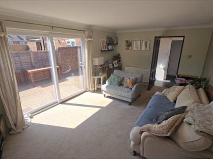 3 Bed Terraced House, The Horseshoe, GU7