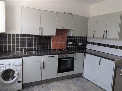 2 Bed Terraced House, Milton Street, BB9