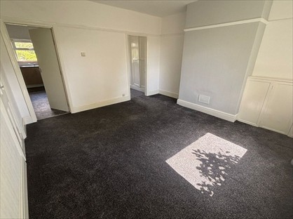1 Bed Flat, Chamberlain Road, HU8