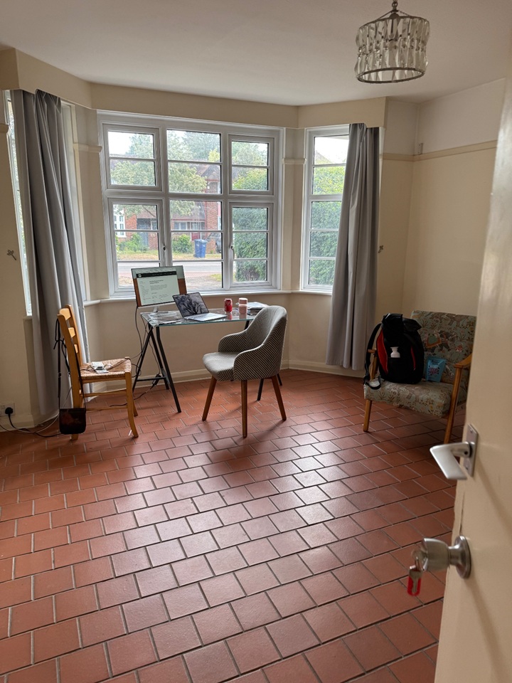 4 Bed Detached House, Gilbert Road, CB4 photo 2