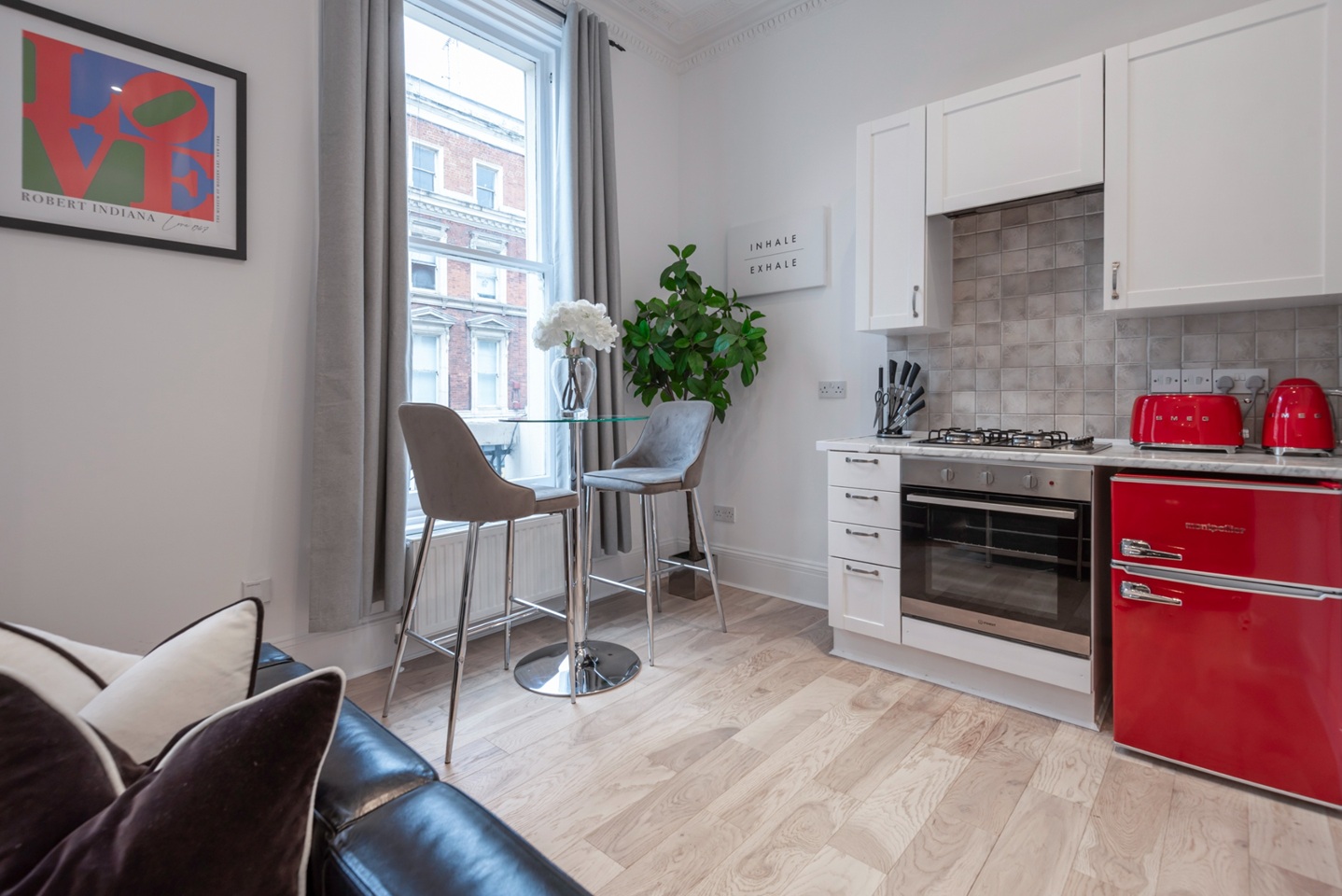 1 Bed Flat, Clifton Road, W9 photo 3