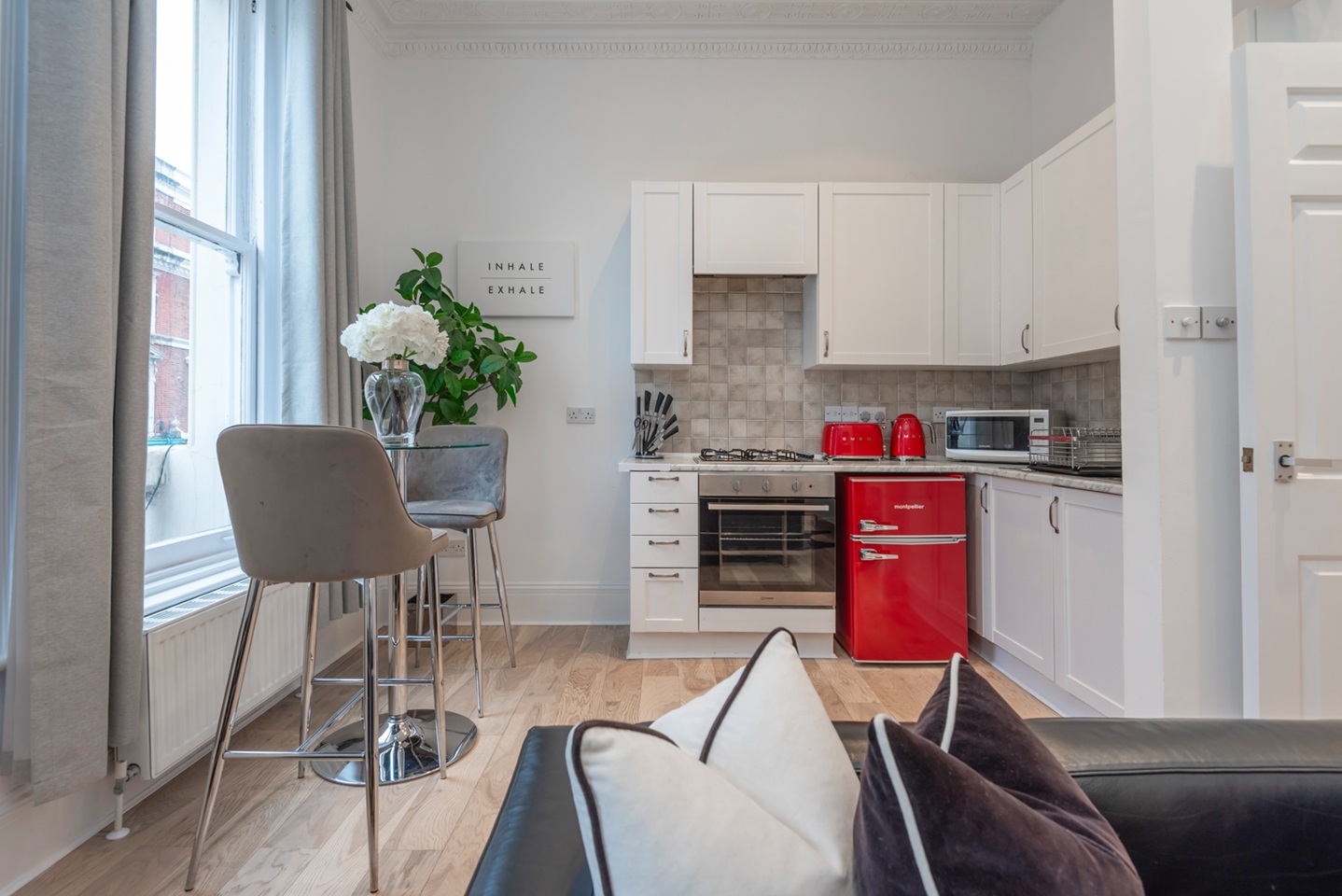 1 Bed Flat, Clifton Road, W9 photo 4