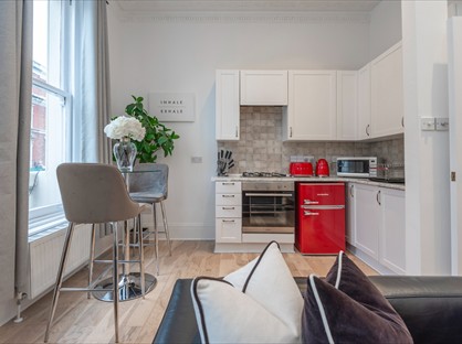 1 Bed Flat, Clifton Road, W9