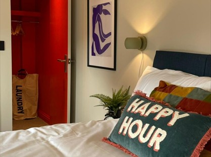 Room in a Shared House, Storey Square, LA14