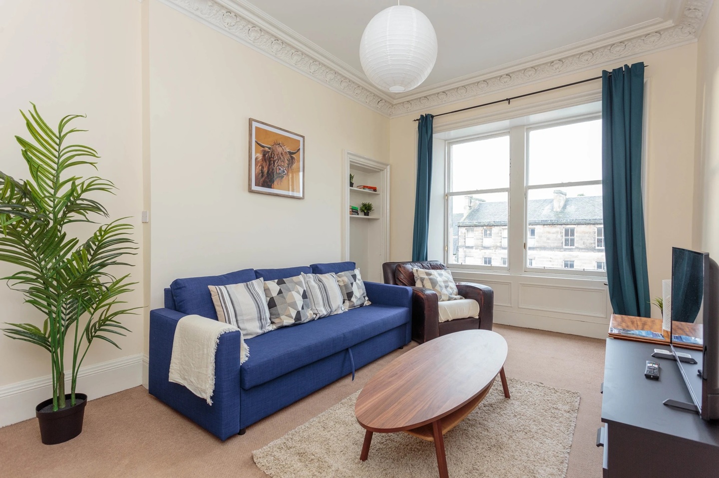 2 Bed Flat, Leith Walk, EH6