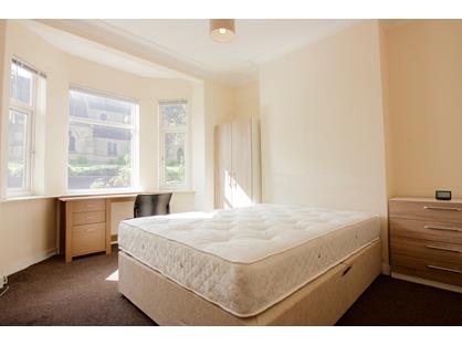 Room in a Shared House, Liverpool Street, M5