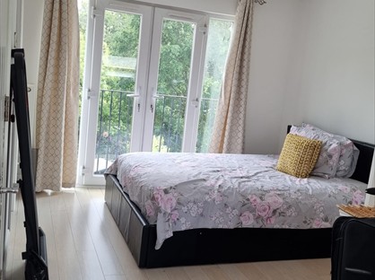 Room in a Shared House, Lincoln Avenue, TW2