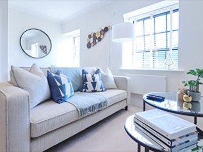 2 Bed Flat, Rainville Road, W6