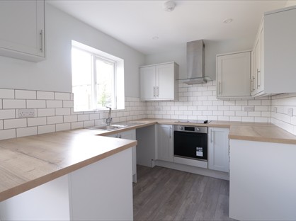 3 Bed Terraced House, Suffolk Road, DN11