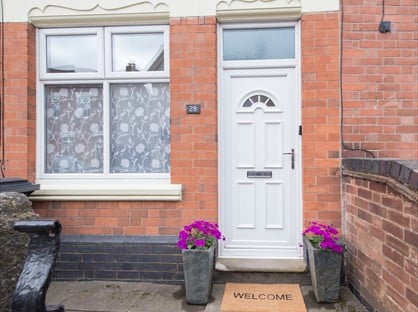 2 Bed Terraced House, Swan Street, LE12
