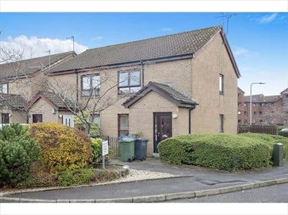 1 Bed Flat, Tillet Oval, PA3