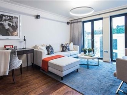 2 Bed Flat, Fulham Road, SW3