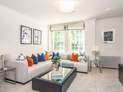 2 Bed Flat, Pelham Court, SW3
