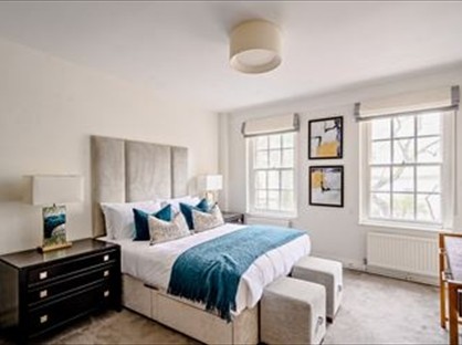 2 Bed Flat, Pelham Court, SW3