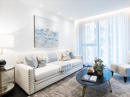 2 Bed Flat, Thornes House, SW11