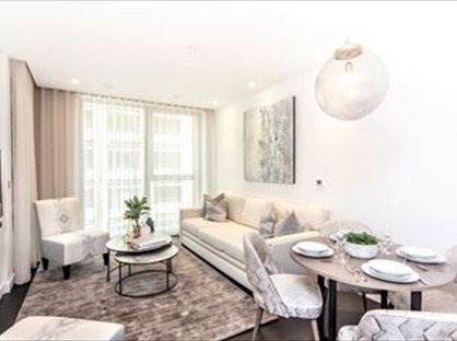 2 Bed Flat, Thornes House, SW11