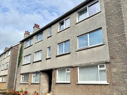 1 Bed Flat, Kelburn Court, KA30