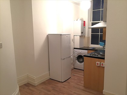 1 Bed Flat, Rochdale, OL16
