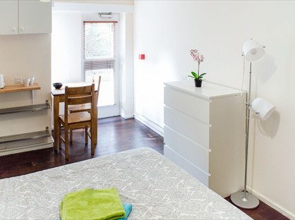 Studio Flat, Mapesbury Lodge, NW2