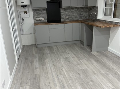 Studio Flat, Brighton Hill, RG22