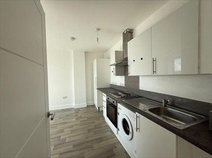 2 Bed Flat, Endeavour House, CM19