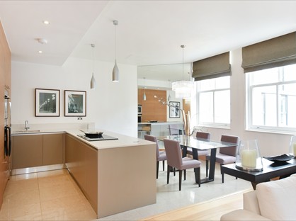 2 Bed Flat, Sugar House, E1