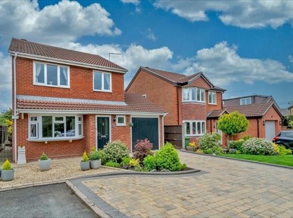 4 Bed Detached House, Dove Hollow, WS6