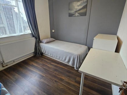 Room in a Shared House, Bower Hill, CM16