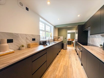 Room in a Shared House, Cromwell Street, GL1