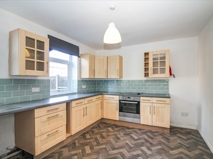 3 Bed Terraced House, Cragside Place, LS5