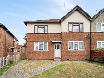 3 Bed Maisonette, Ferndown Road, SE9