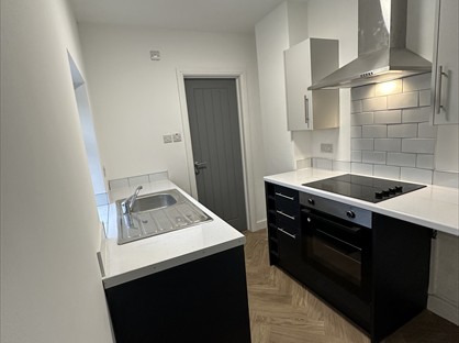 1 Bed Flat, Station Road, DE7