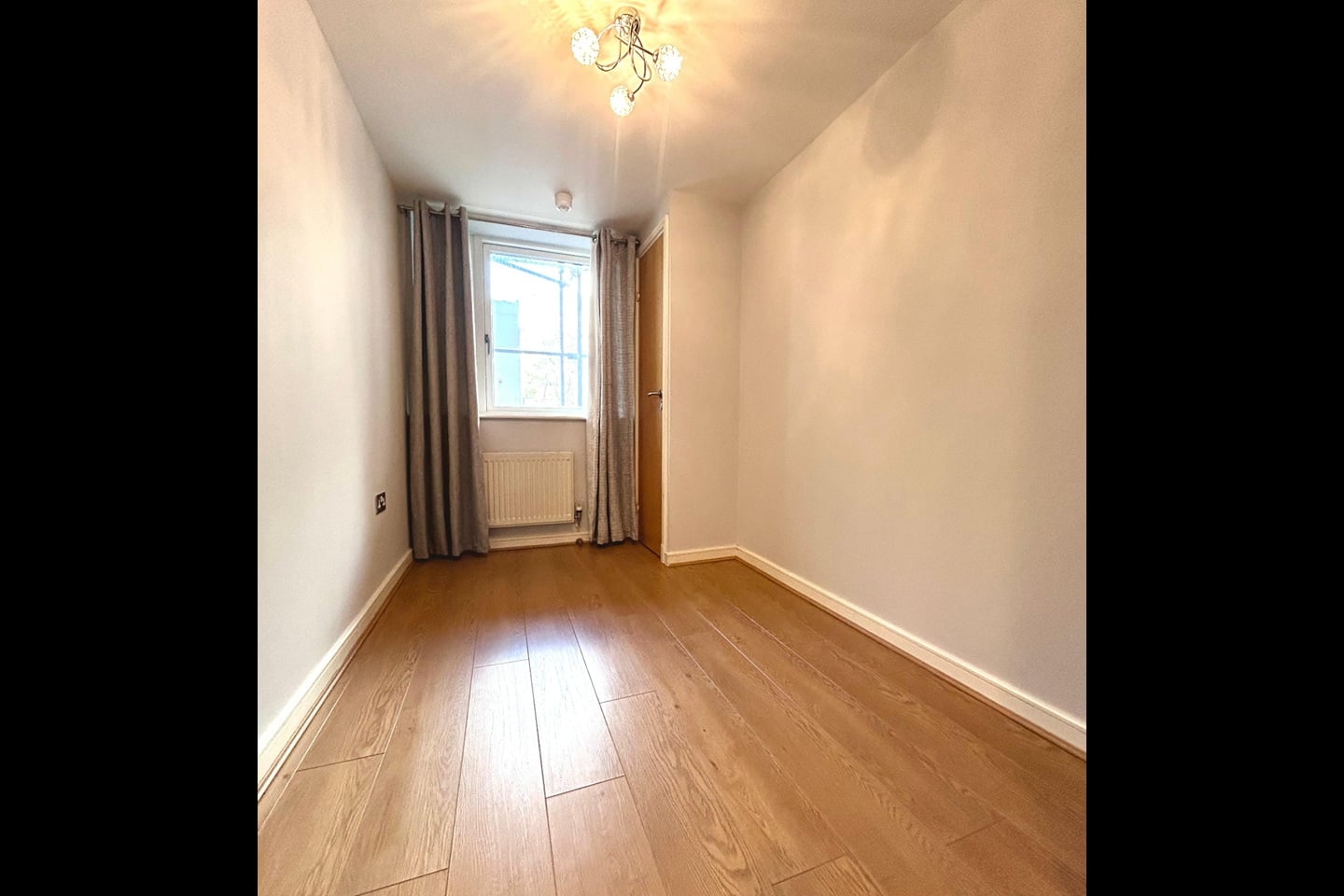 2 Bed Flat, Royal Quay, L3 photo 5