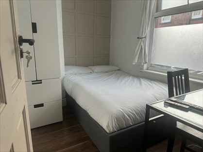 Room in a Shared House, Thornville Road, LS6