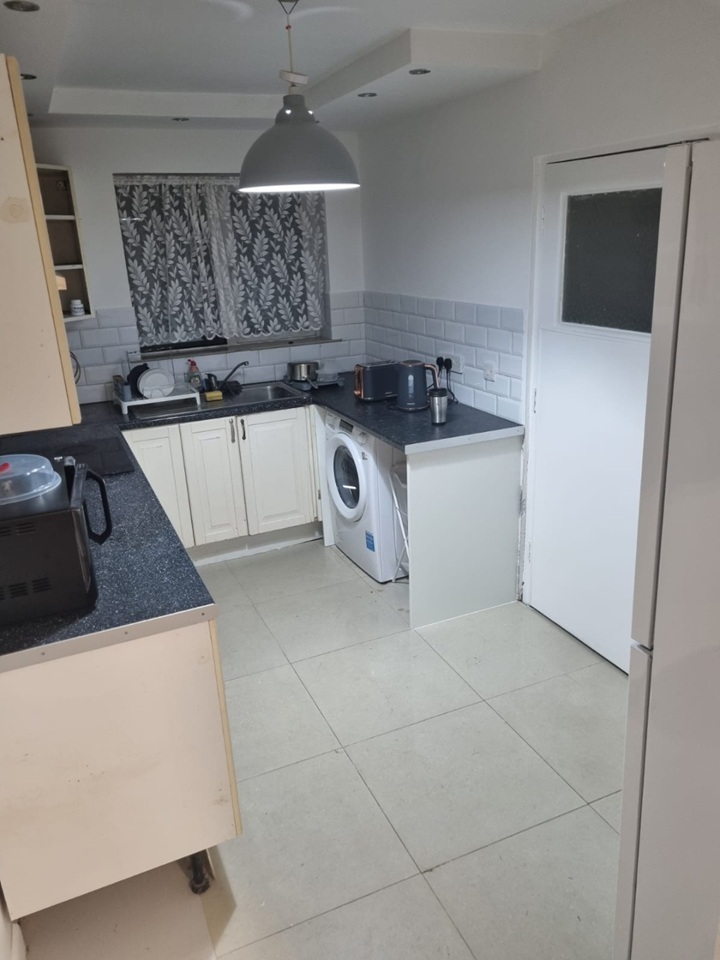 Additional image 7 of 3 Bed Semi-Detached House, Arnside Close, NG5, N1 7GU