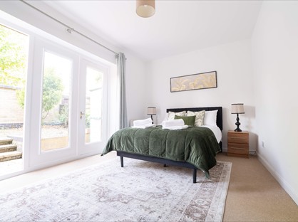 3 Bed Terraced House, Britannia Gate, E16