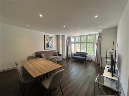 2 Bed Flat, Finchley Road, NW11