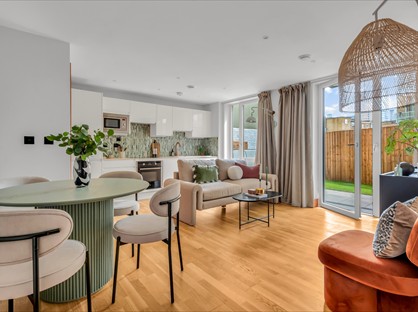 2 Bed Flat, Langan House, E14