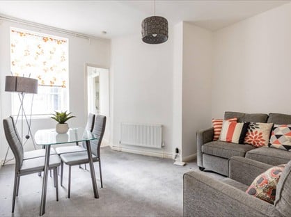 2 Bed Flat, Second Floor, W1D